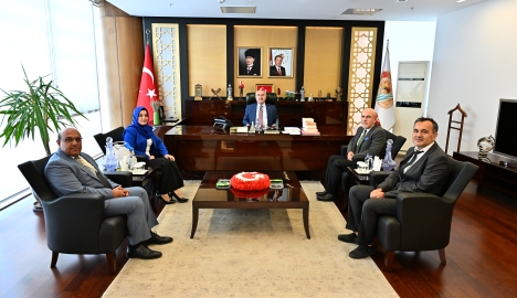 ÇEVSADER’den Denizli Valisi KÖŞGER’e Ziyaret: Çevre Sağlığı Personelinin Talepleri İletildi